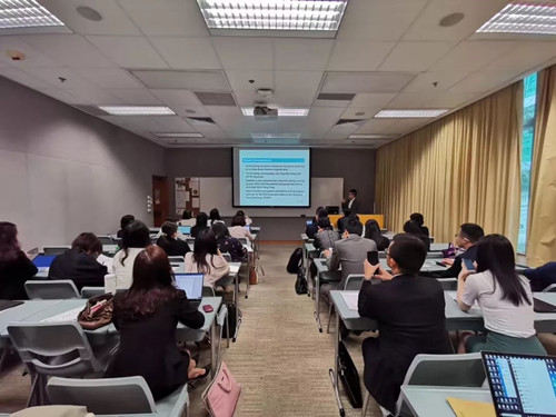 介紹香港的司法體系以及審判制度與內地的異同